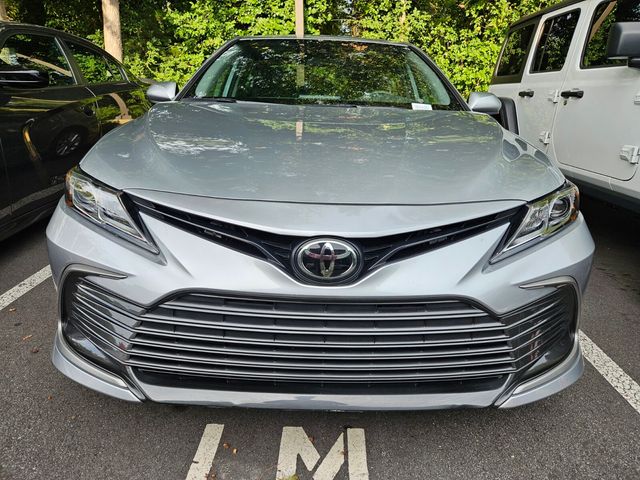 2023 Toyota Camry LE photo 2
