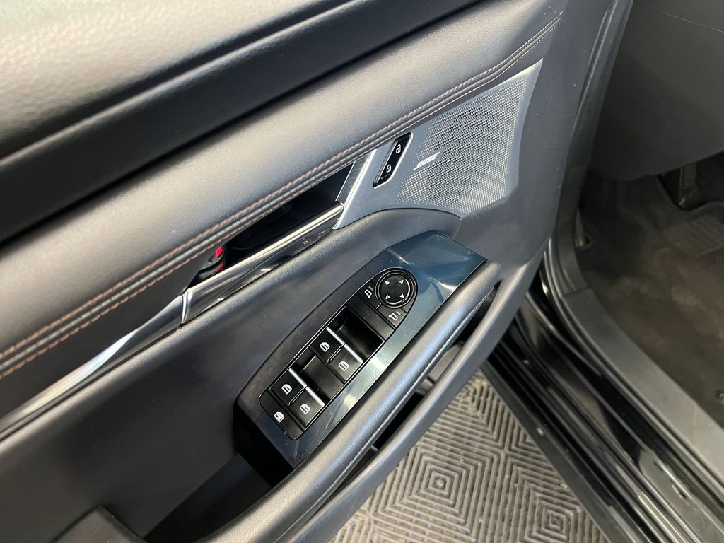 2022 Mazda Mazda3 Hatchback 2.5 Turbo photo 11