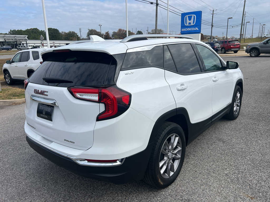 2024 Gmc Terrain SLT photo 4
