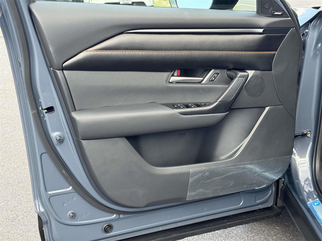 2025 Mazda CX-50 Premium photo 26