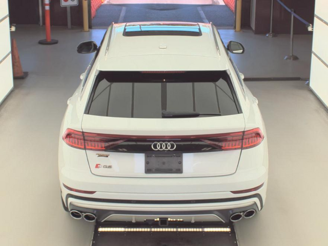 2021 Audi SQ8 Premium Plus photo 5