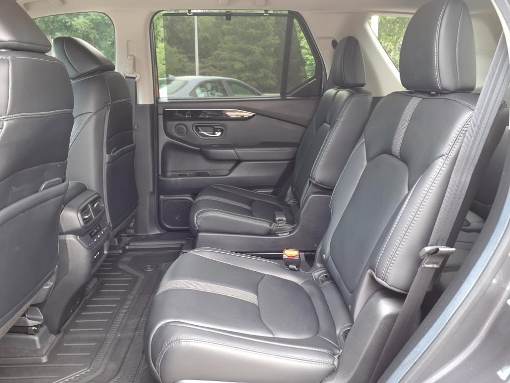 2025 Honda Pilot EX-L photo 13