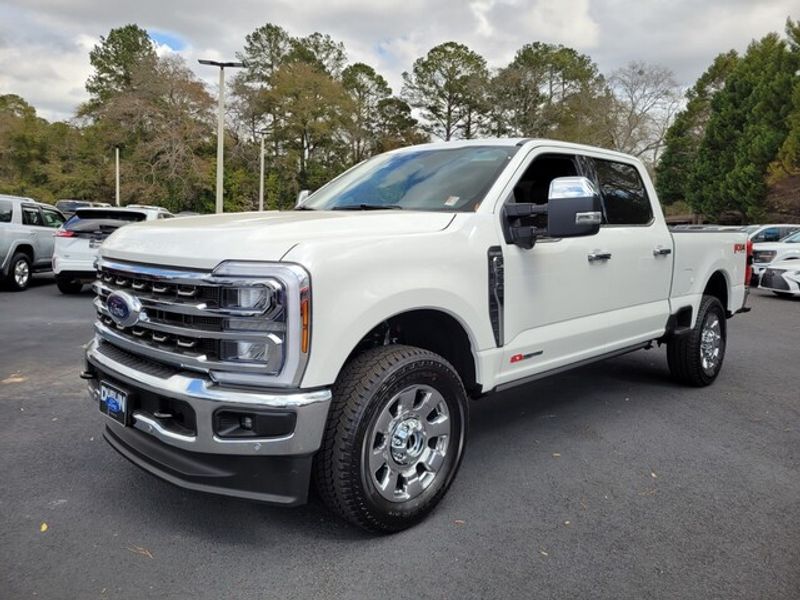 2025 Ford F-250 King Ranch photo 3