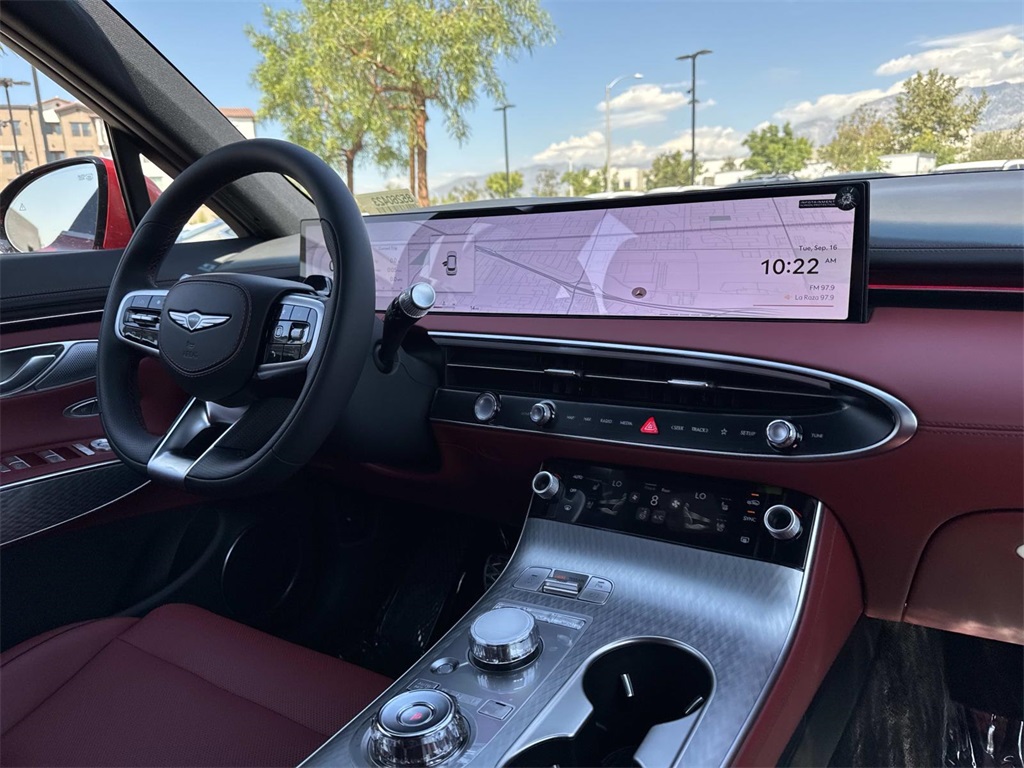 2026 Genesis GV70 2.5T Sport Prestige photo 8