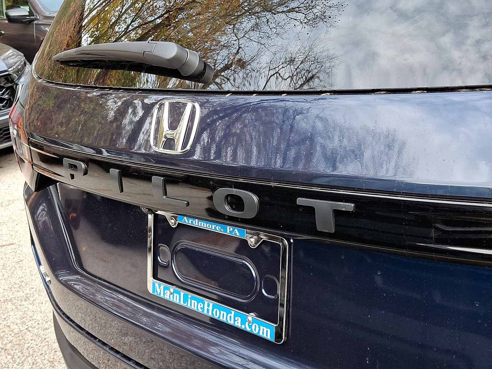 2025 Honda Pilot EX-L photo 4