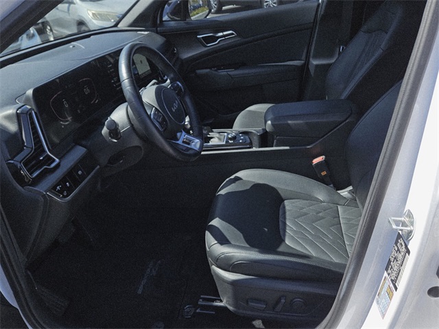 2023 Kia Sportage X-Line photo 3