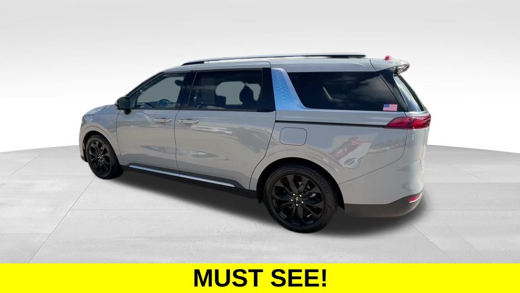 2024 Kia Carnival SX Prestige photo 3