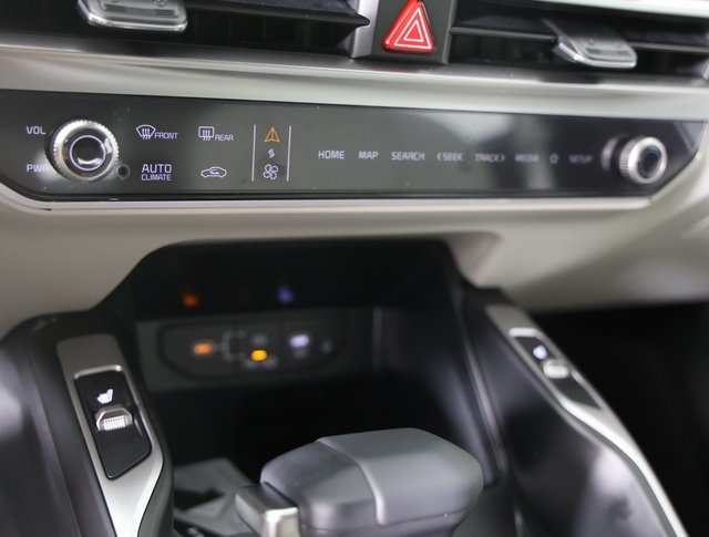 2025 Kia Sorento S photo 15
