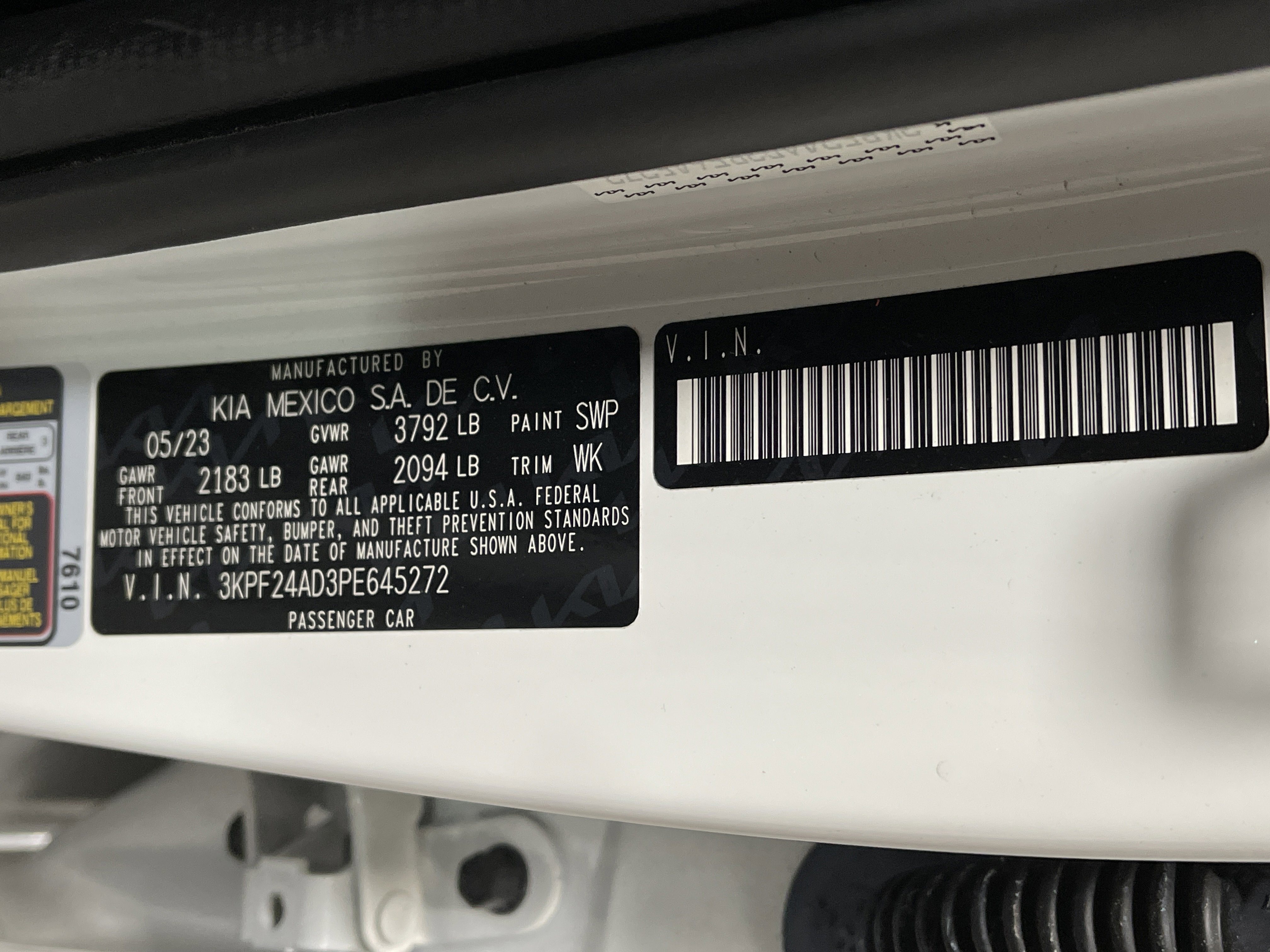 2023 Kia Forte LXS photo 3