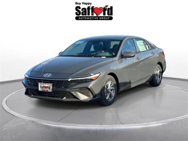 2026 Hyundai Elantra SE's photo
