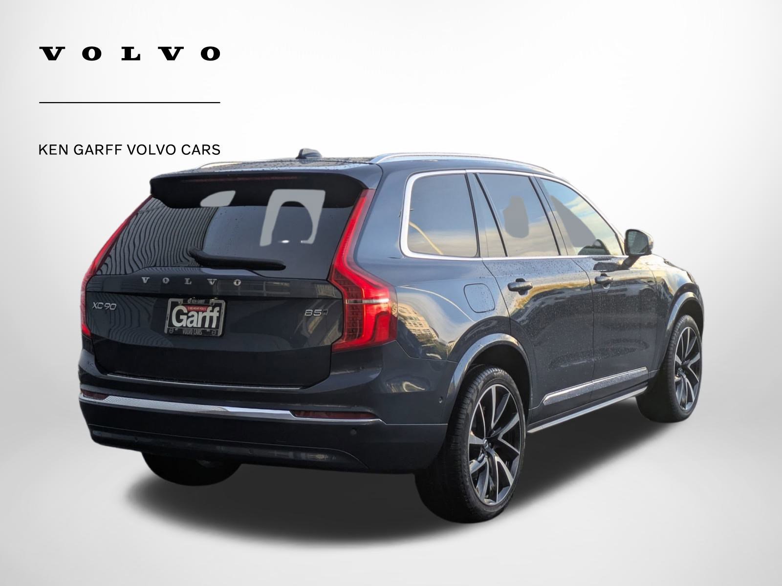 2024 Volvo XC90 Plus photo 2