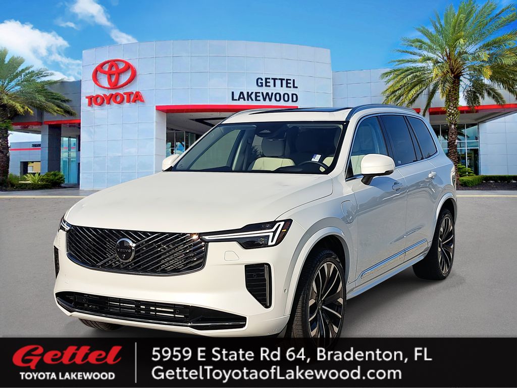 2025 Volvo XC90 Ultra's photo