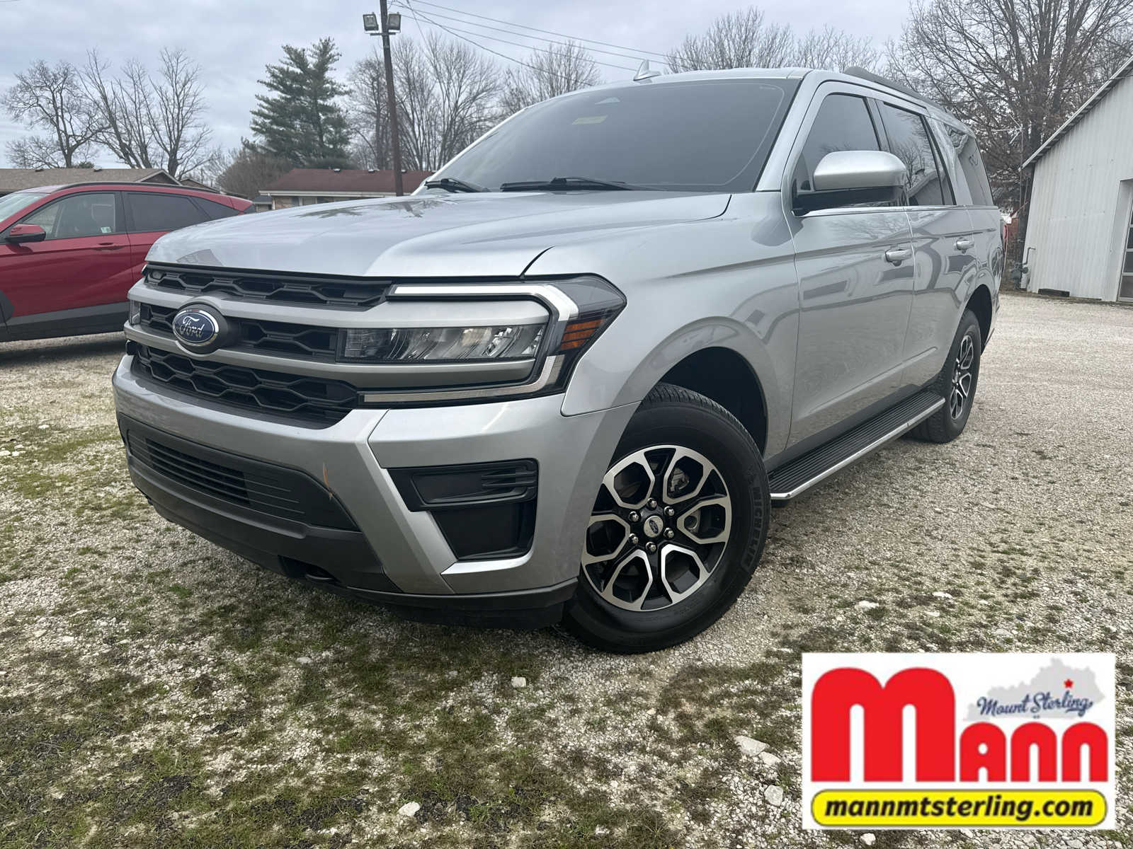 2023 Ford Expedition XLT's photo