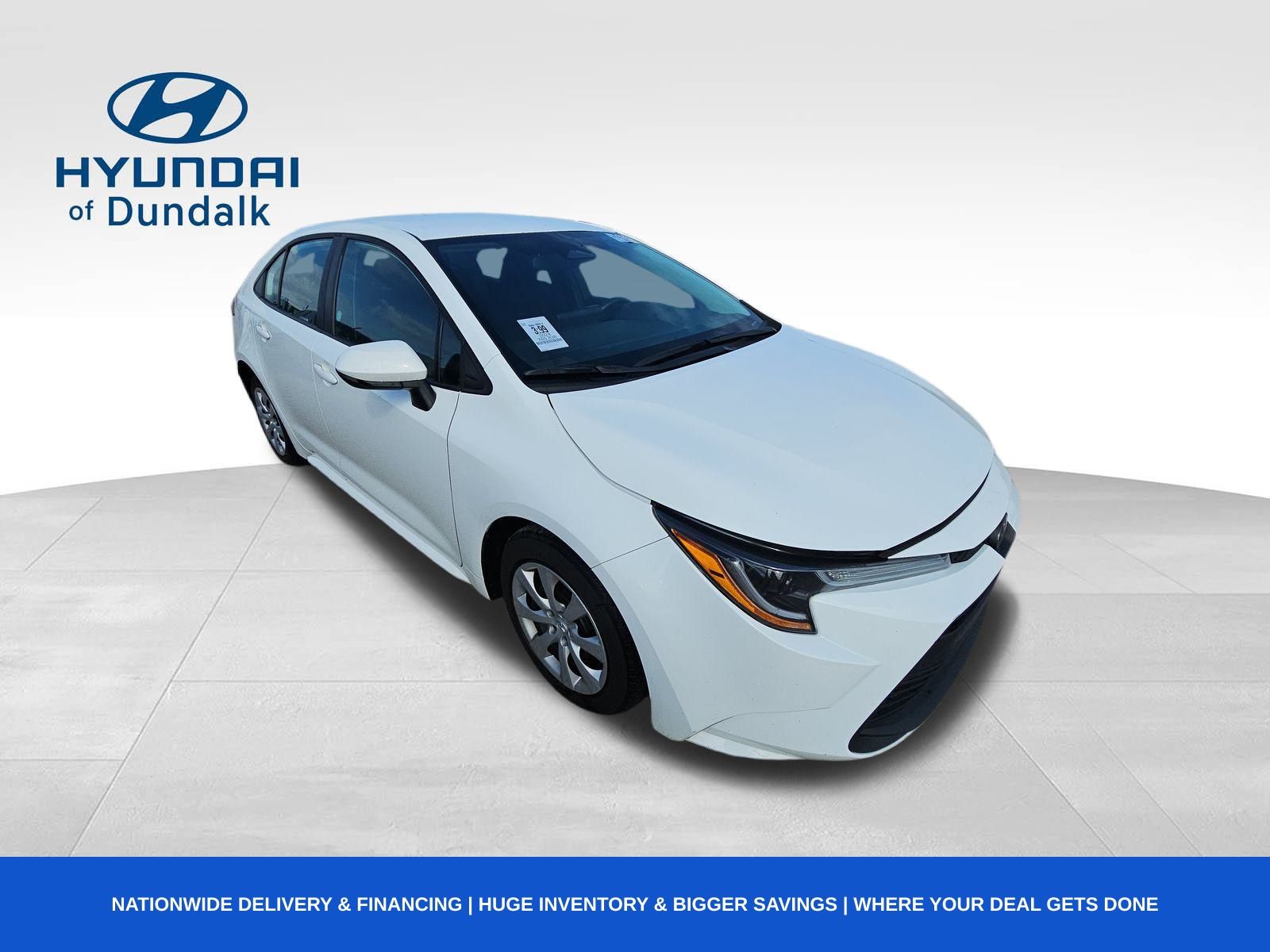 2024 Toyota Corolla LE's photo