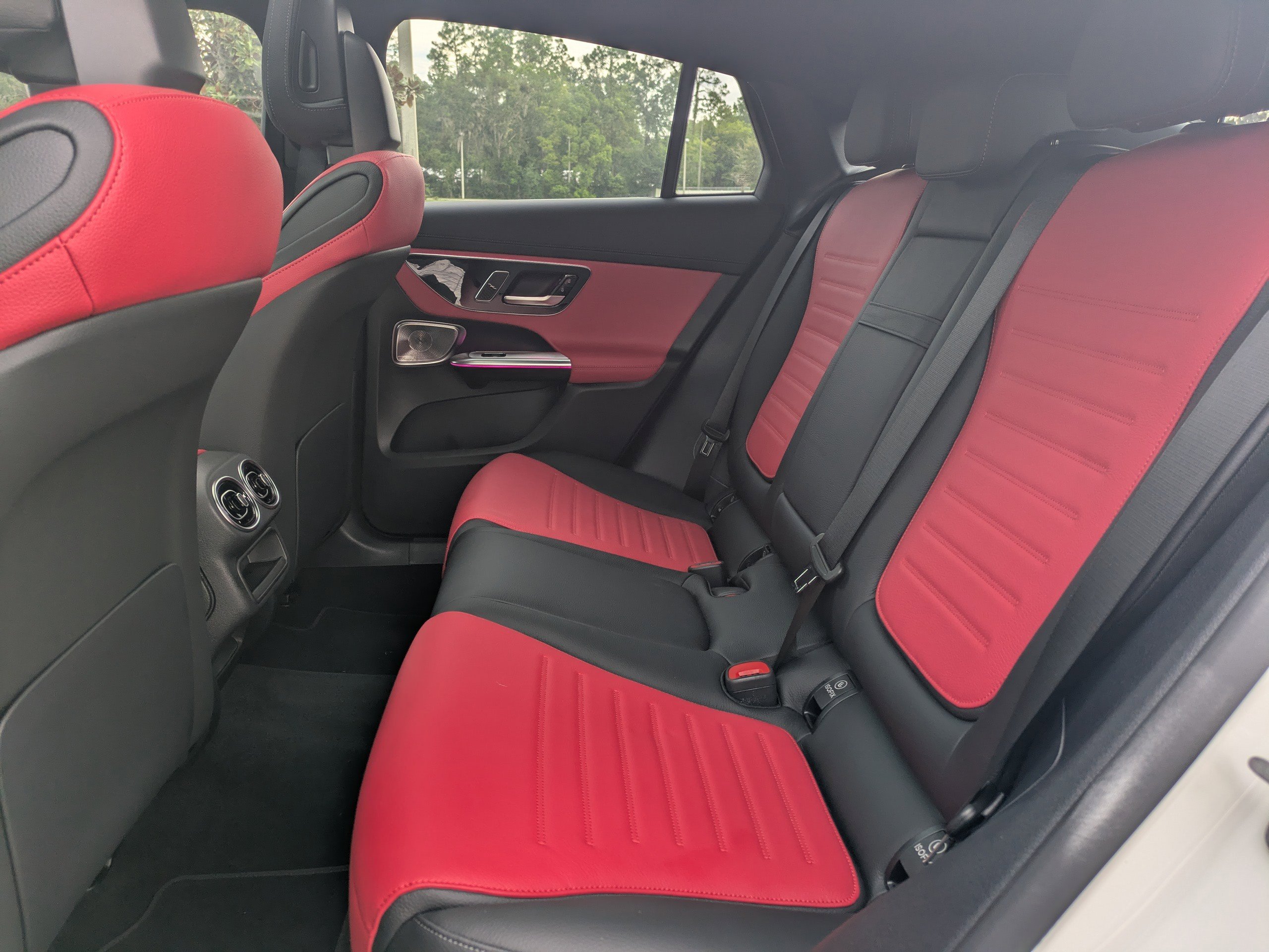 2025 Mercedes Benz GLC 300 4MATIC photo 14