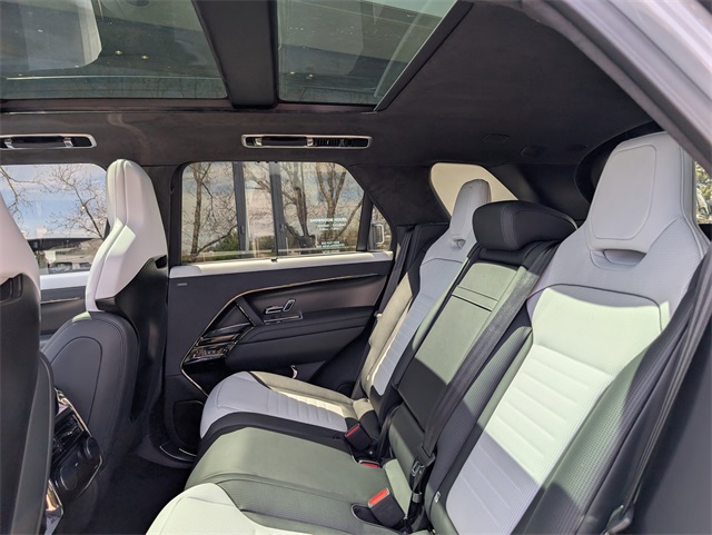 2025 Land Rover Range Rover Sport photo 5