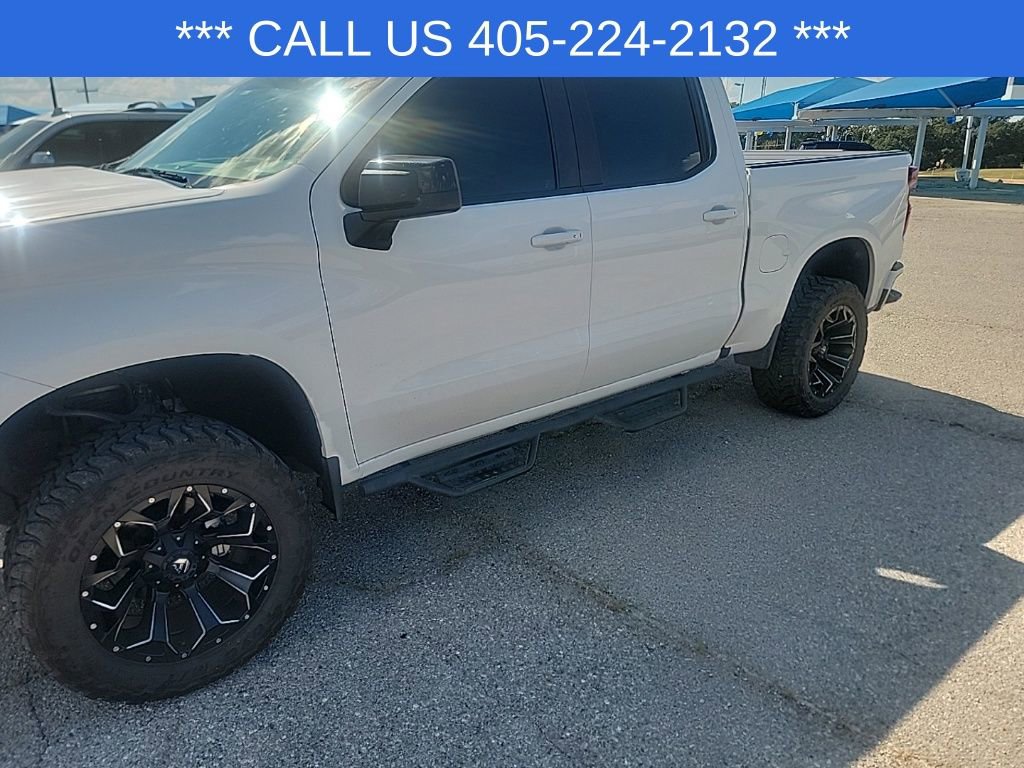 2019 Chevrolet Silverado 1500 RST photo 3