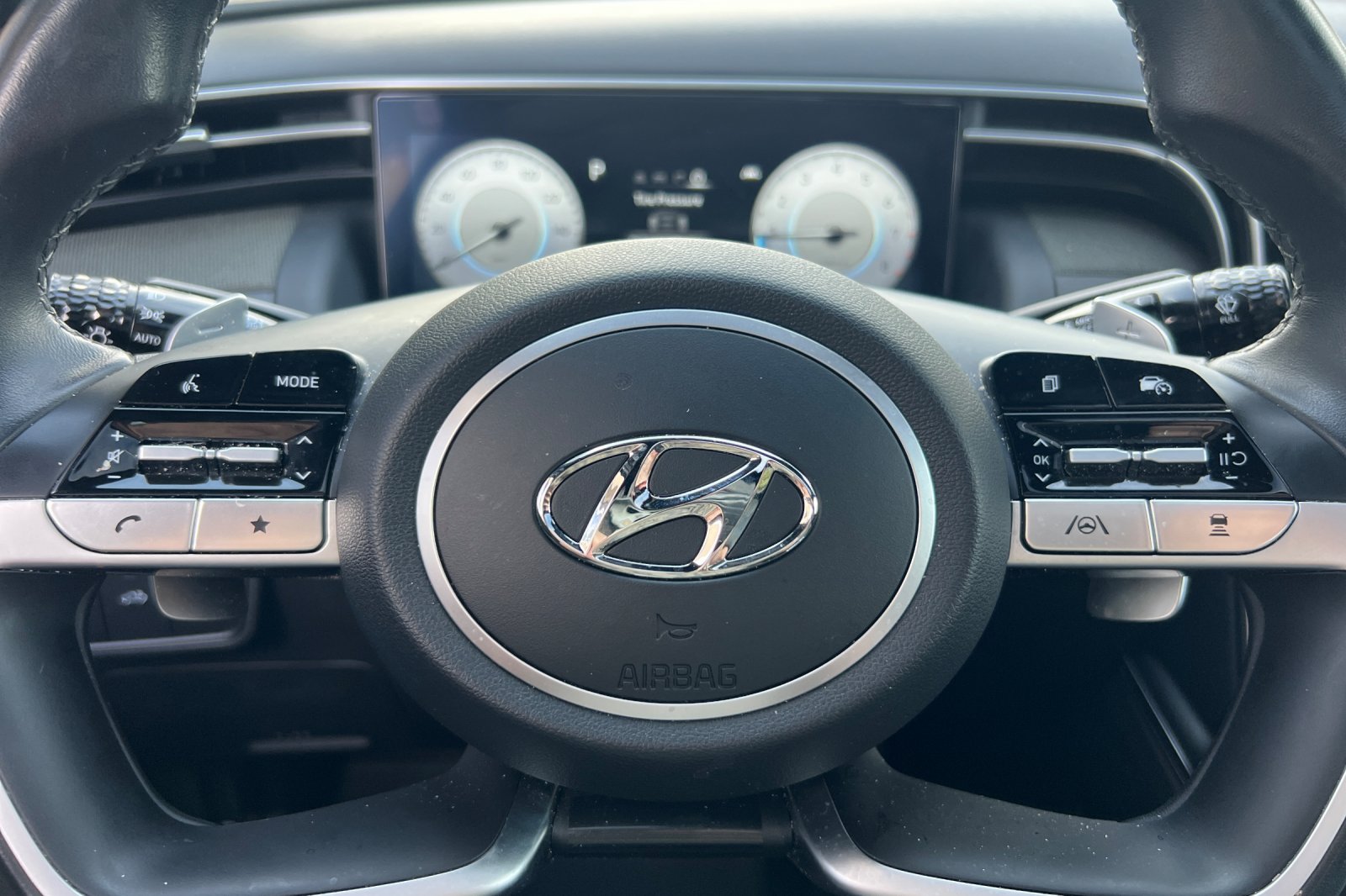 2024 Hyundai Santa Cruz Limited photo 17