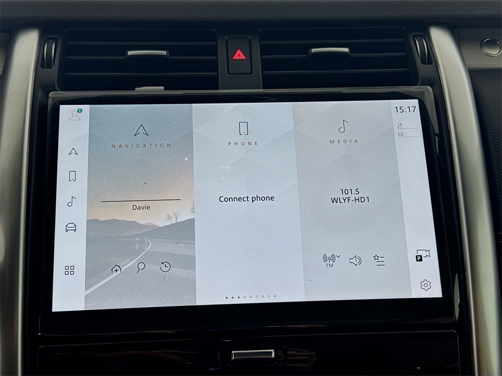 2025 Land Rover Discovery SE photo 14