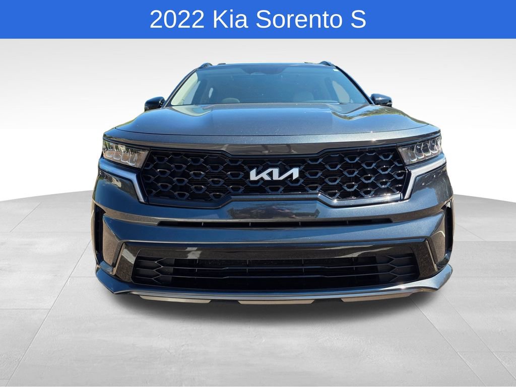 2022 Kia Sorento S photo 8