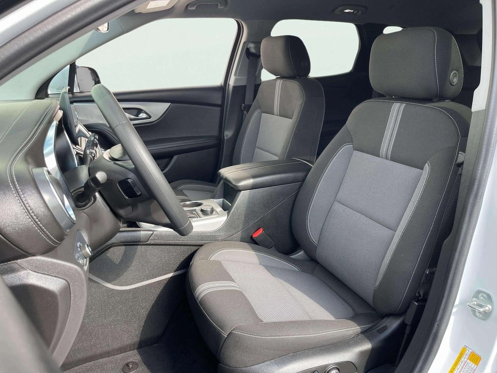 2025 Chevrolet Blazer 2LT photo 19