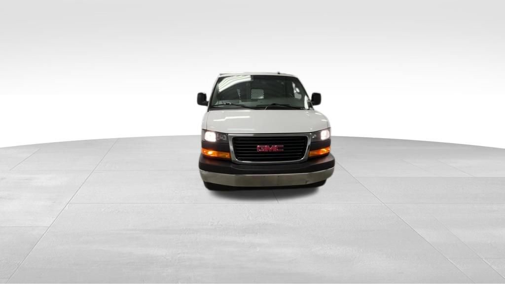2023 Gmc Savana Cargo 2500 photo 39