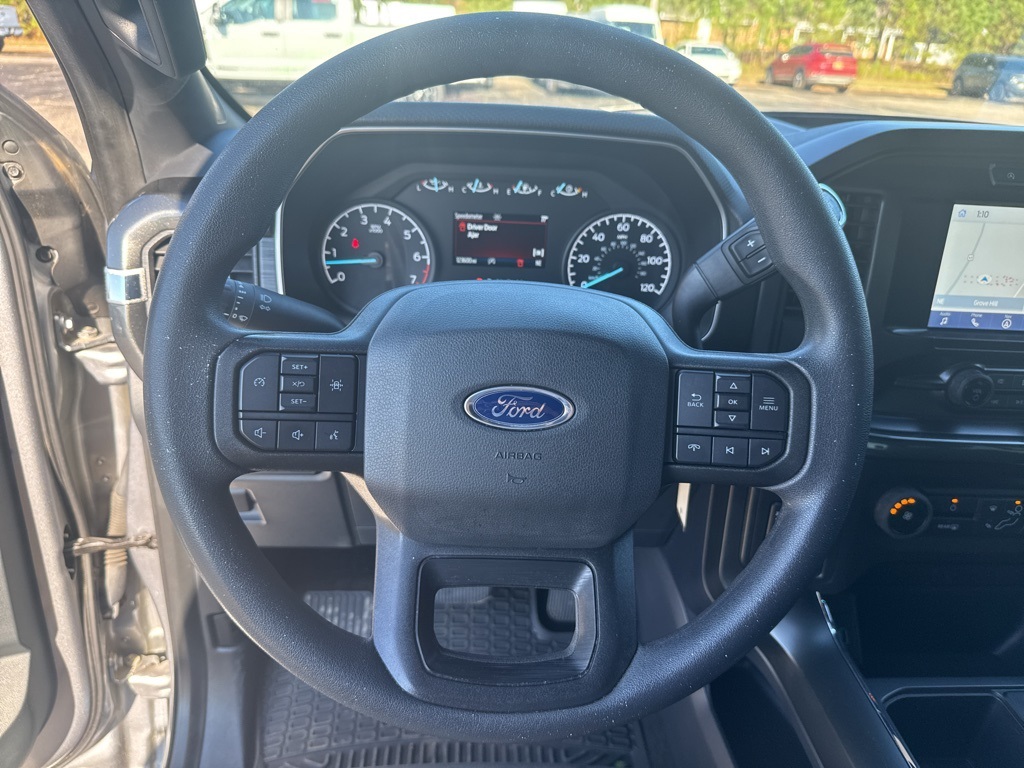 2021 Ford F-150 XL photo 3