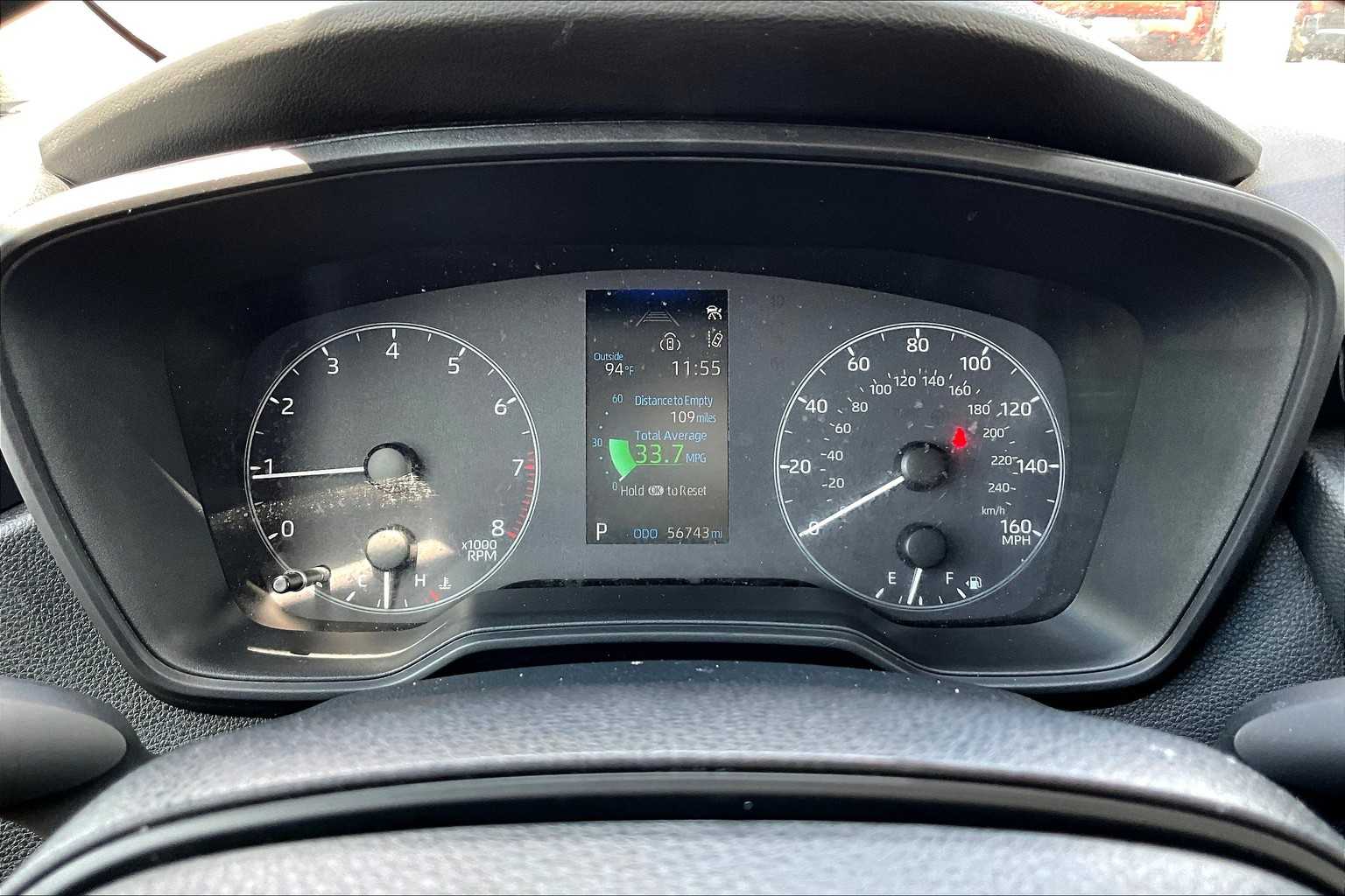 2023 Toyota Corolla LE photo 24