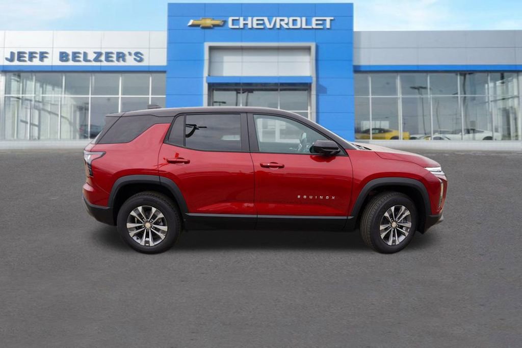 2026 Chevrolet Equinox LT photo 2