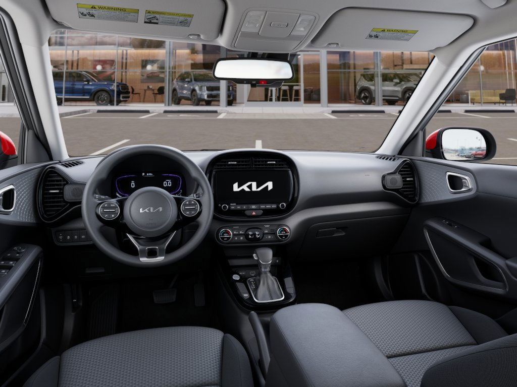 2025 Kia Soul S photo 14