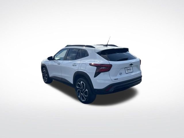 2024 Chevrolet Trax photo 3
