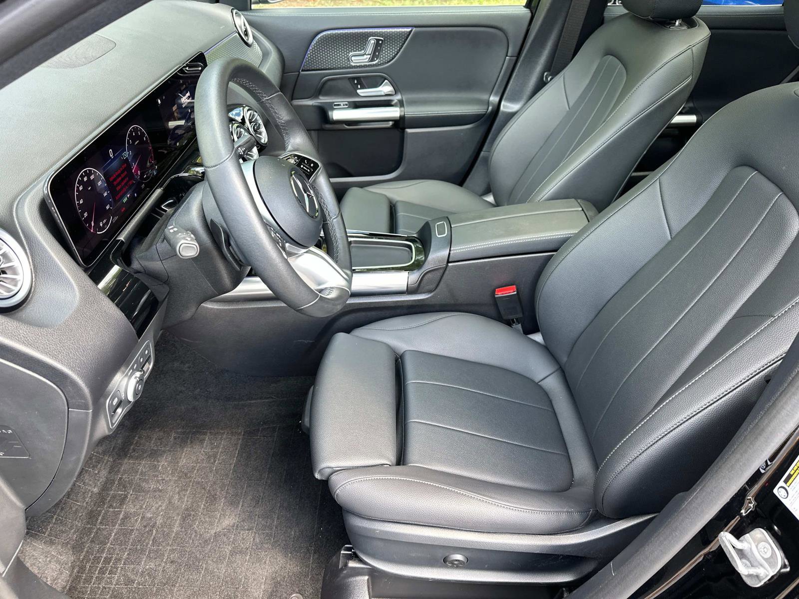 2025 Mercedes Benz GLA 250 4MATIC photo 18