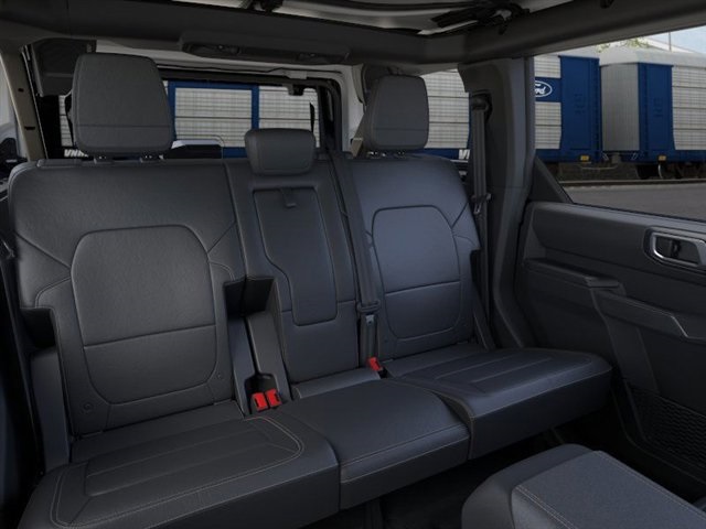 2025 Ford Bronco Badlands photo 10