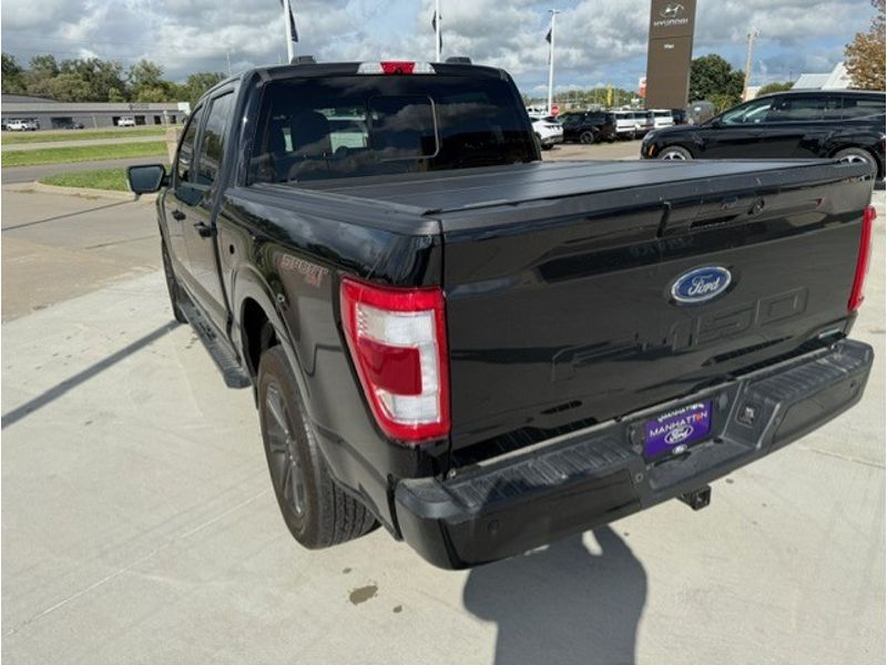 2022 Ford F-150 Lariat photo 10