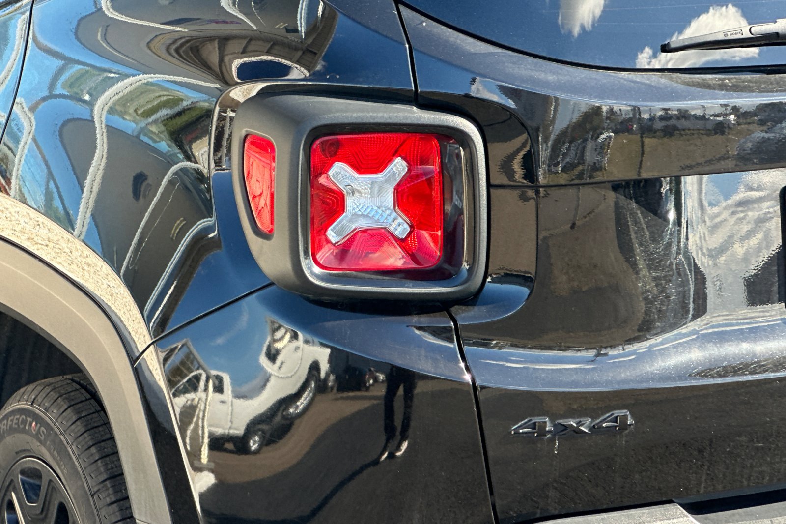 2018 Jeep Renegade Sport photo 20