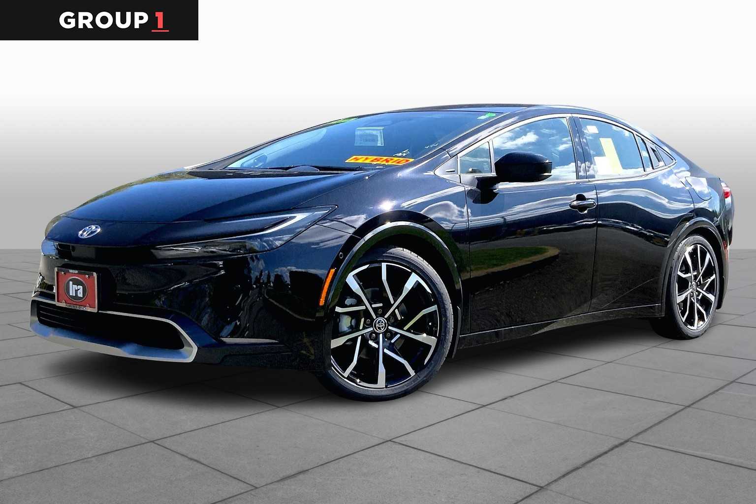 2025 Toyota Prius Plug-in Hybrid XSE photo 3