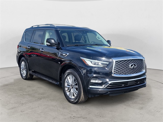 2019 Infiniti QX80 Luxe photo 7