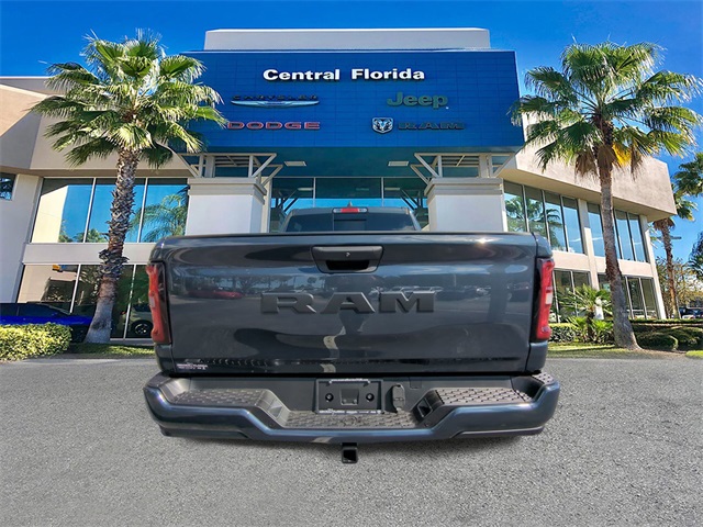 2025 Ram 1500 Tradesman photo 2