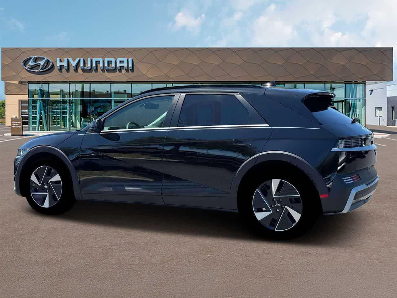 2025 Hyundai Ioniq 5 SEL photo 3