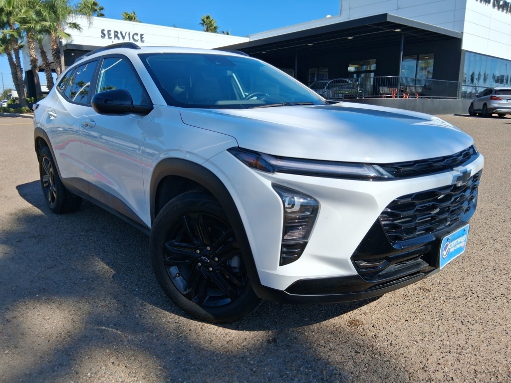 2025 Chevrolet Trax Activ's photo