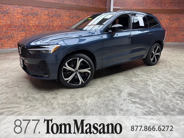 2023 Volvo XC60 Ultimate's photo