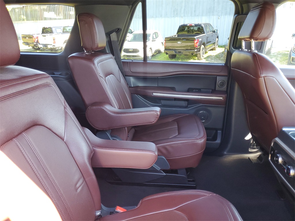 2024 Ford Expedition Limited photo 35
