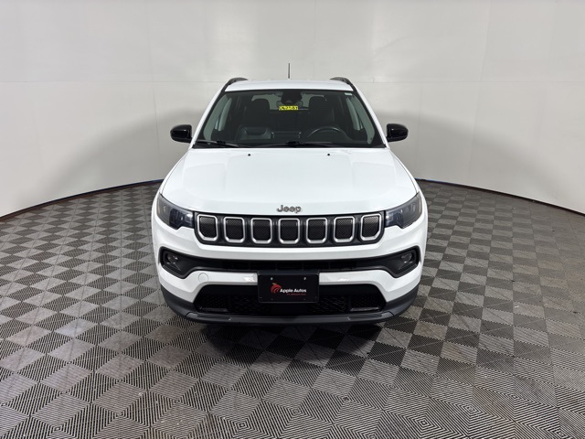 Certified 2022 Jeep Compass Latitude with VIN 3C4NJDBB4NT135646 for sale in Shakopee, Minnesota