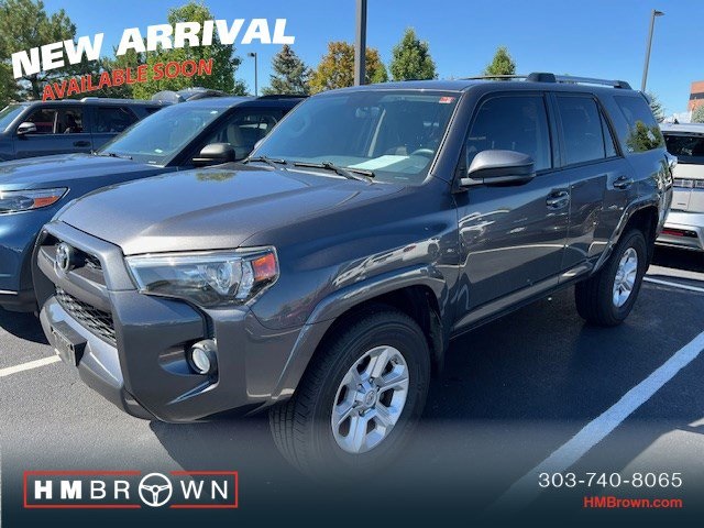 2019 Toyota 4Runner SR5 photo 2