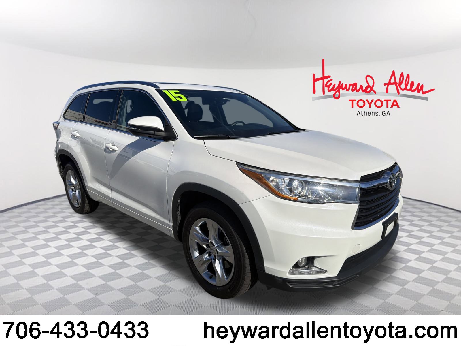 2015 Toyota Highlander Limited Platinum's photo