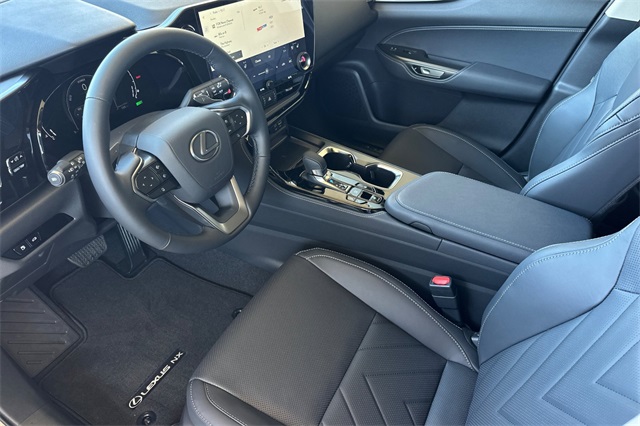 2026 Lexus NX 350h Luxury AWD photo 8