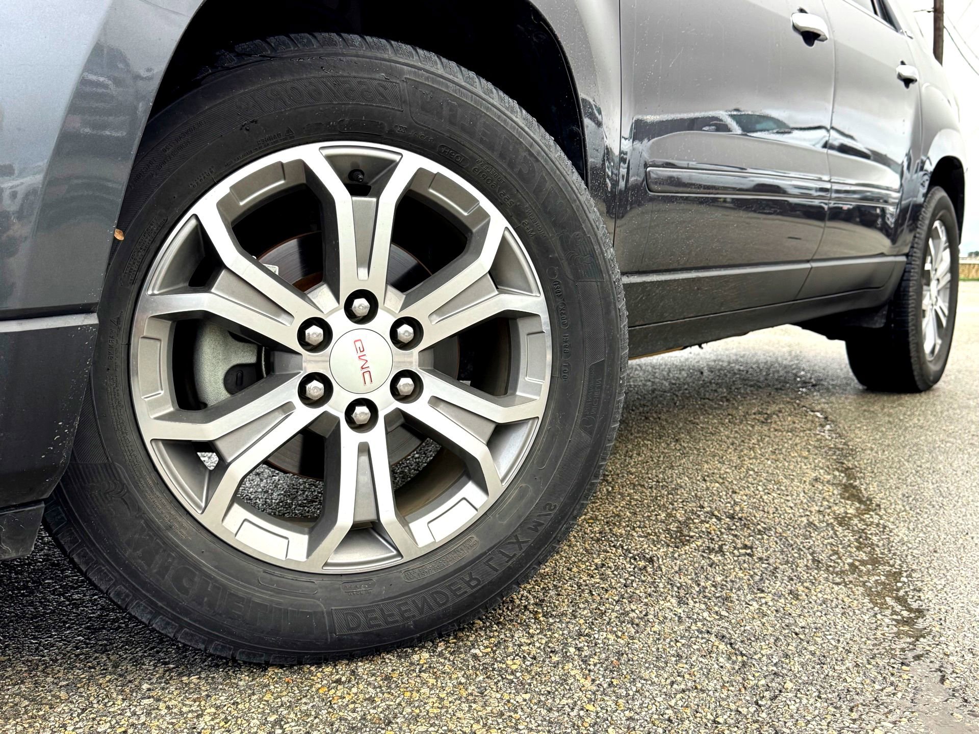 Used 2014 GMC Acadia SLT1 with VIN 1GKKRRKD3EJ324004 for sale in Hutto, TX