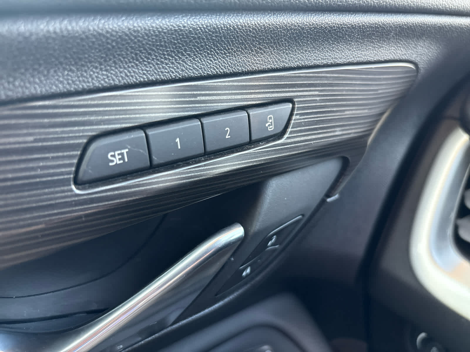 2024 Gmc Terrain SLT photo 21