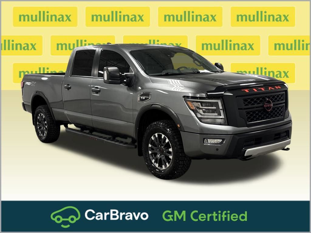 2023 Nissan Titan XD Pro-4X's photo