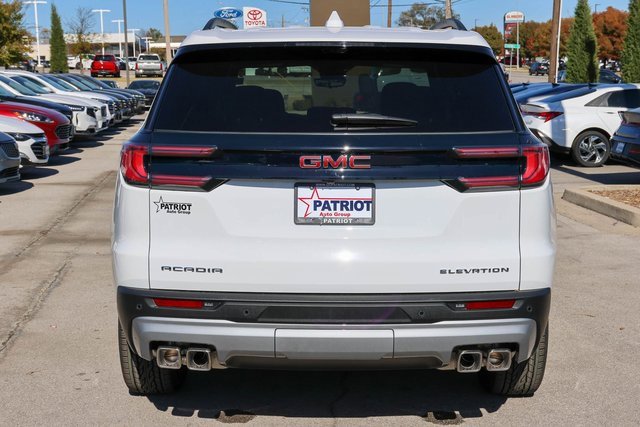 2026 Gmc Acadia Elevation photo 4